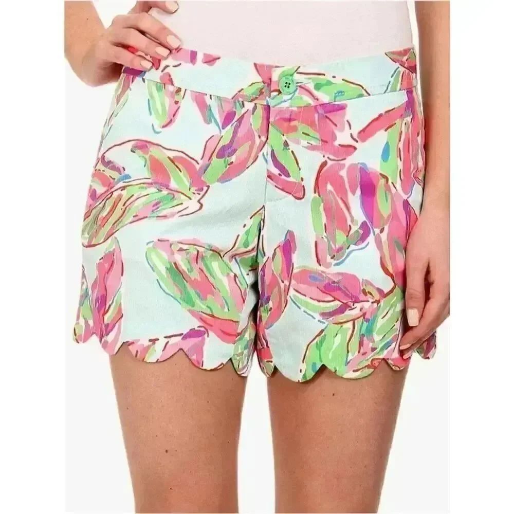 Lilly Pulitzer Scallop Hem Floral Shorts in Pink & Mint